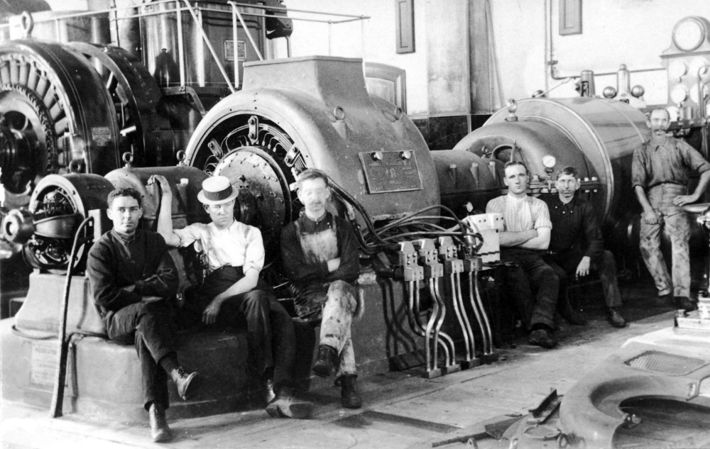 Generating Electricity: Past and Present - QMN Learning Resource