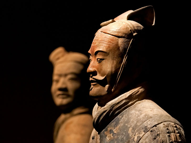 Clay statue of Chinese Qin dynasty soldier